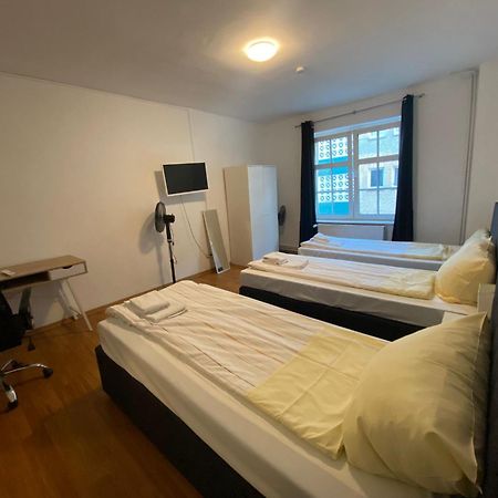 City Apartments Direkt Am Hauptbahnhof - Perfekt Fuer Pendler Und Monteure 노이뮌스터 외부 사진