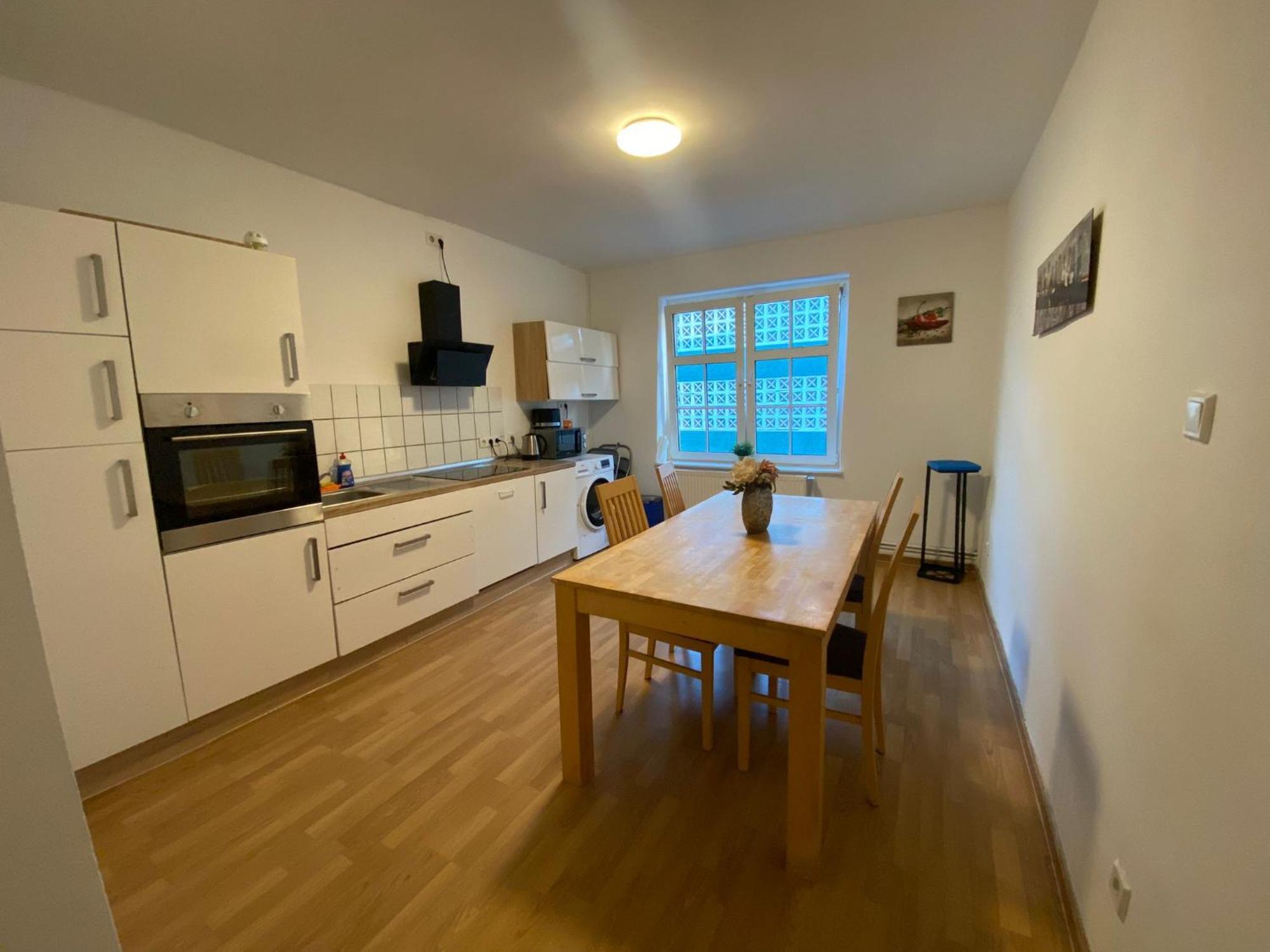 City Apartments Direkt Am Hauptbahnhof - Perfekt Fuer Pendler Und Monteure 노이뮌스터 외부 사진