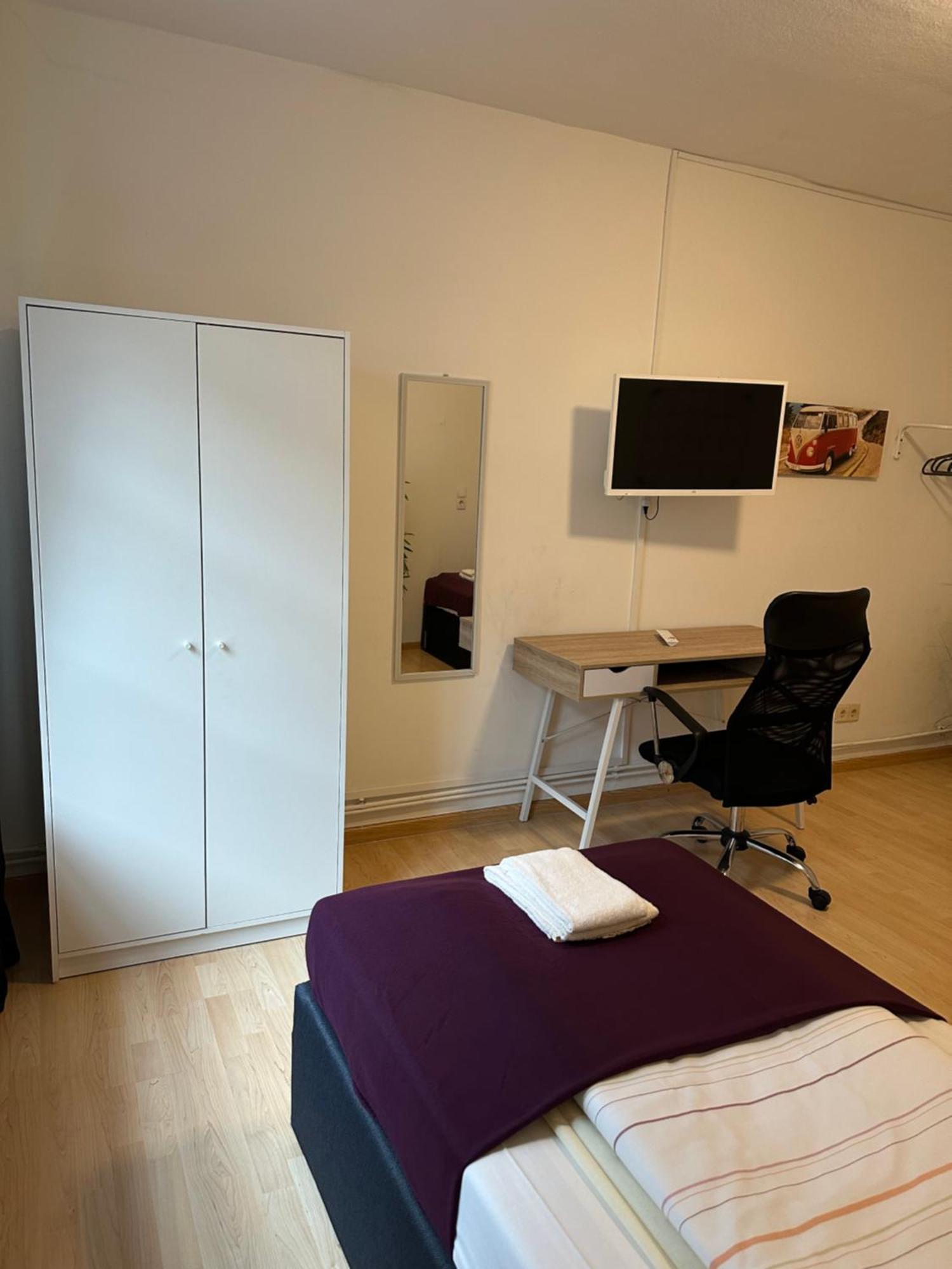 City Apartments Direkt Am Hauptbahnhof - Perfekt Fuer Pendler Und Monteure 노이뮌스터 외부 사진