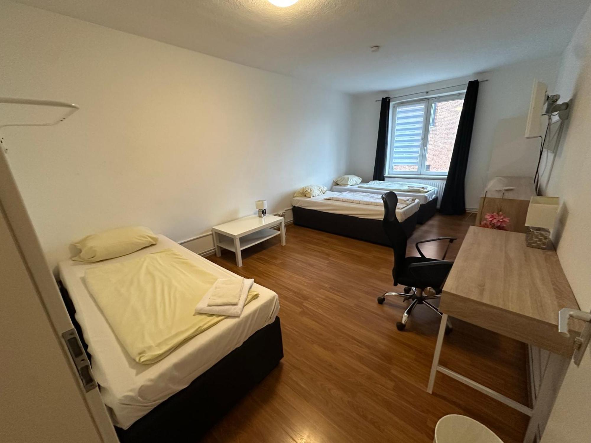 City Apartments Direkt Am Hauptbahnhof - Perfekt Fuer Pendler Und Monteure 노이뮌스터 외부 사진